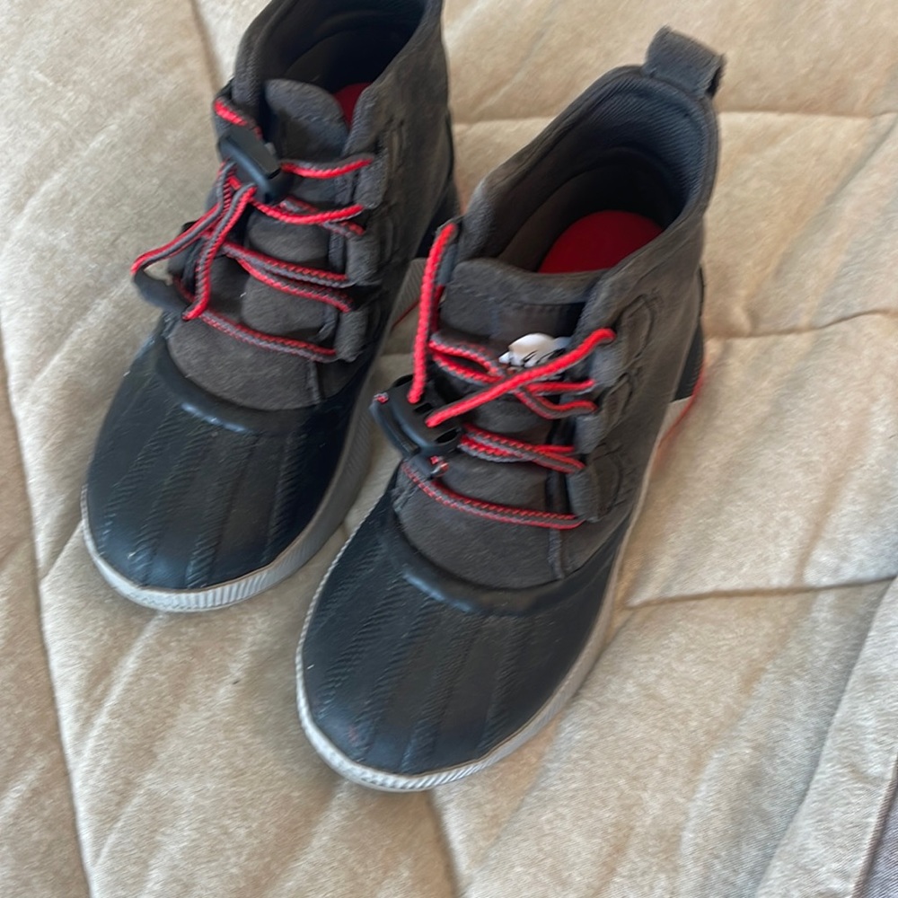 Kids Sorel rain boots